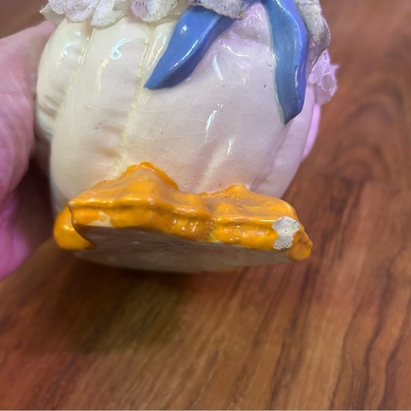 Charming Ceramic Duck Figurine Vintage goose planter approx 8” - Picture 7 of 7